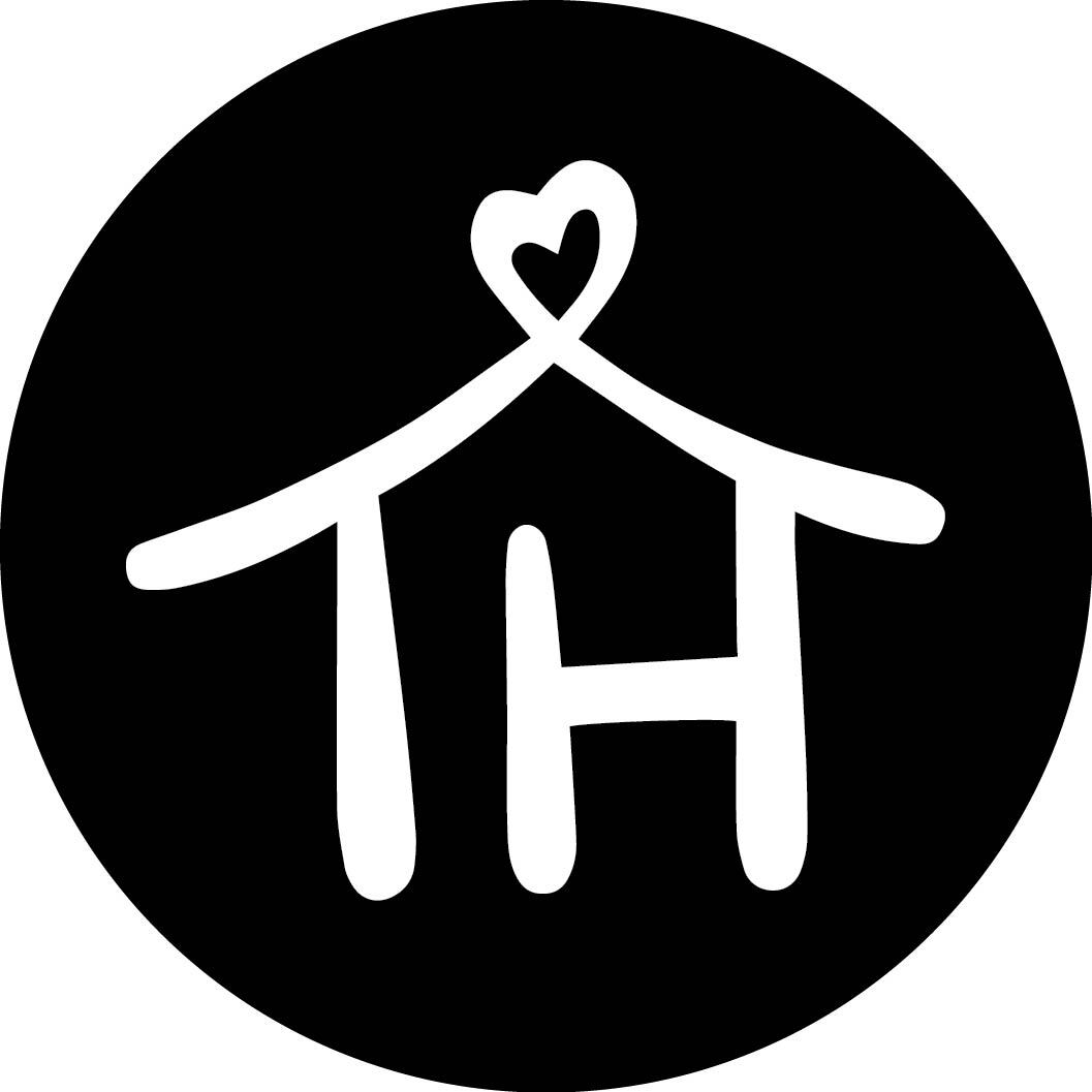 Design & Wine Holiday Centerpiece Fundraiser - logo